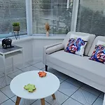 Nyaraló Florence House Thornaby on Tees